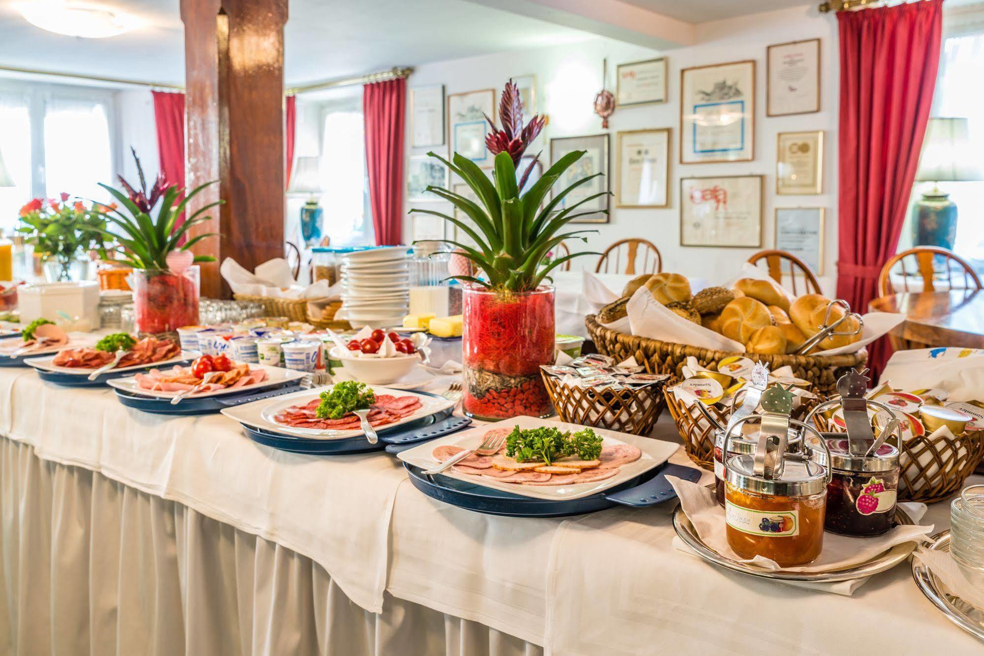 Hotel Goldener Sternen Κωνσταντία Εξωτερικό φωτογραφία