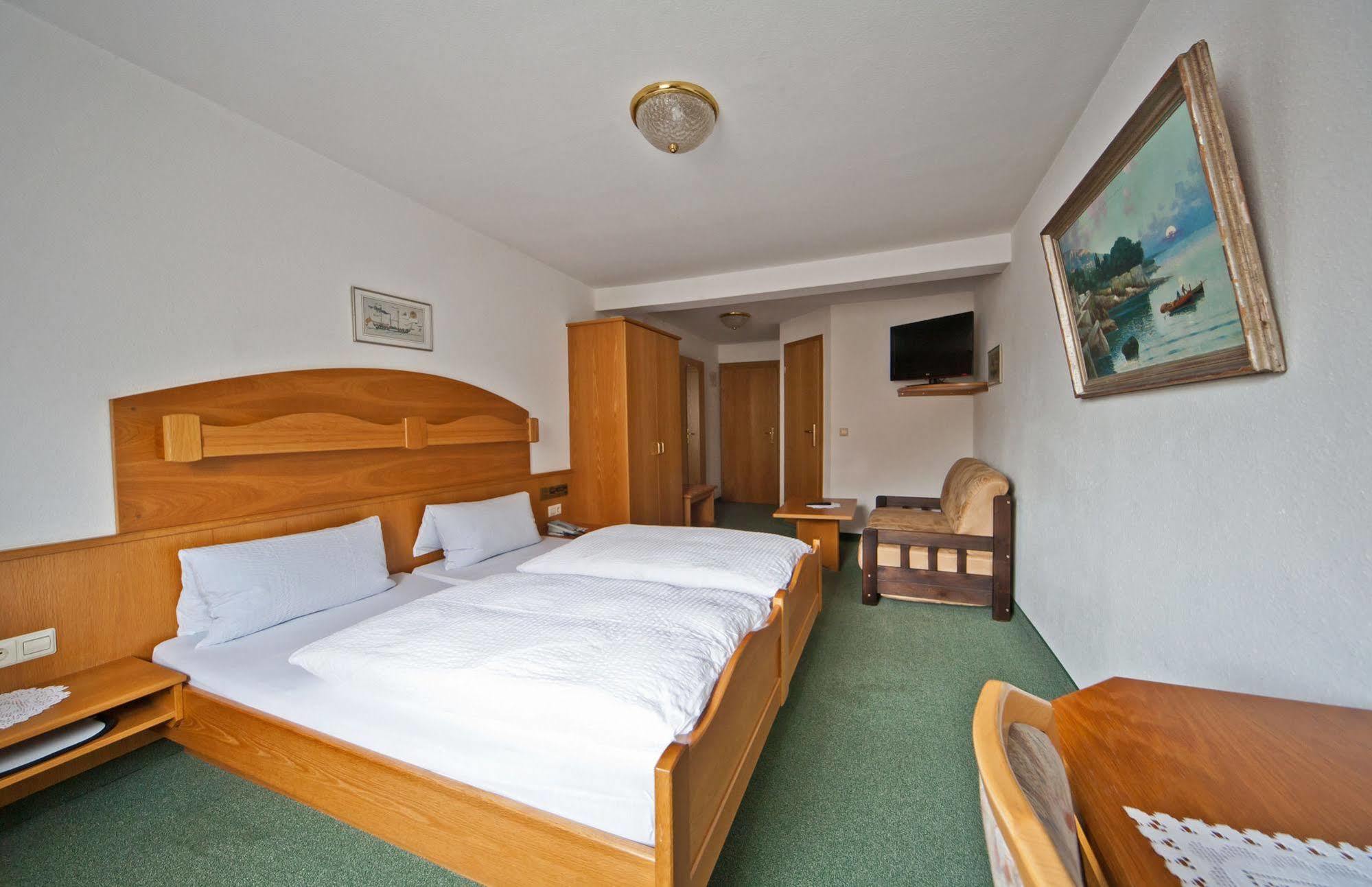 Hotel Goldener Sternen Κωνσταντία Εξωτερικό φωτογραφία